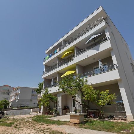 Апарт отель Emilia Lofts Тучепи Экстерьер фото